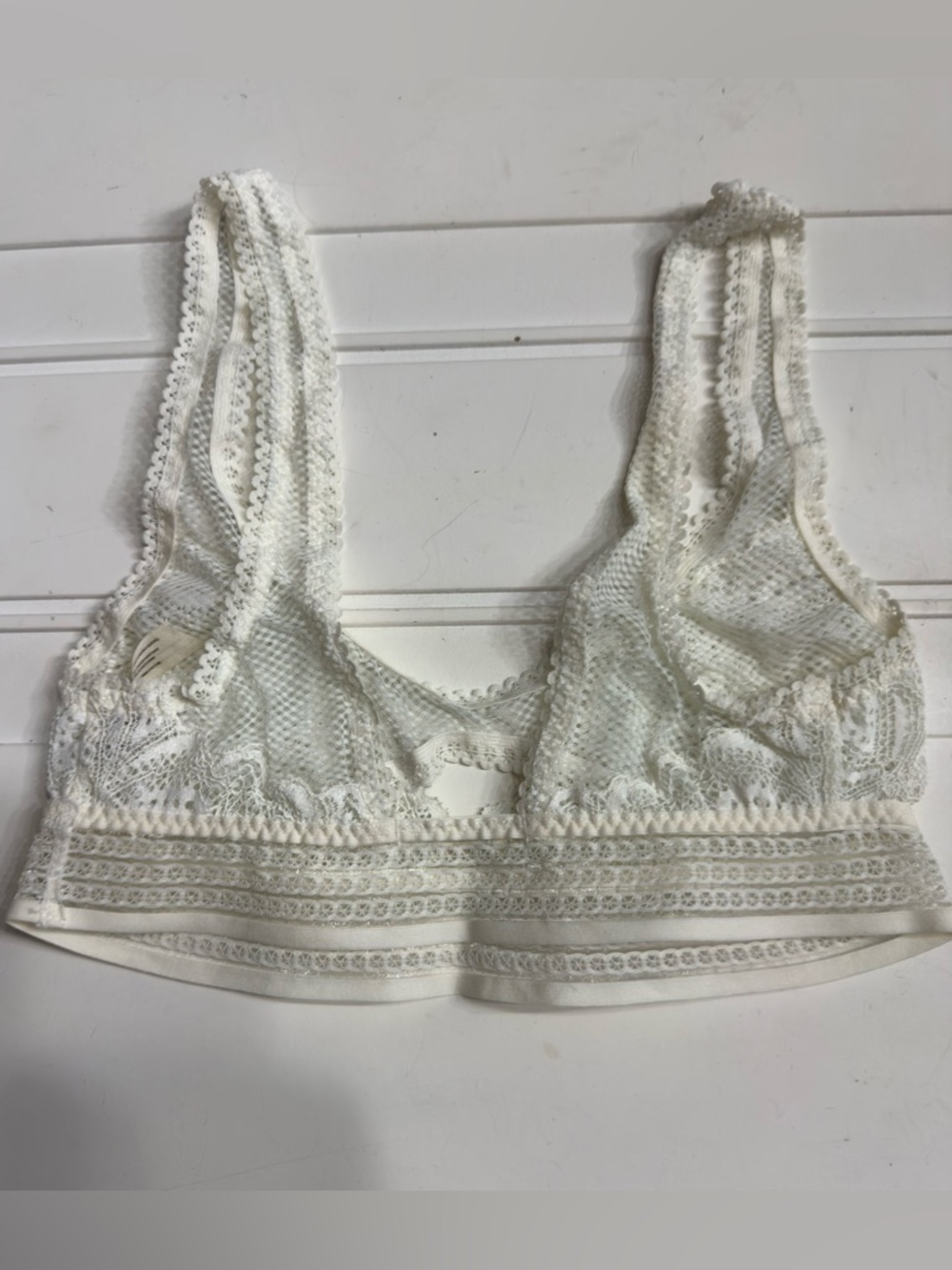 Intimately Free People Women’s Sz XS White Lace Wireless Bralette - Picture 2 of 5